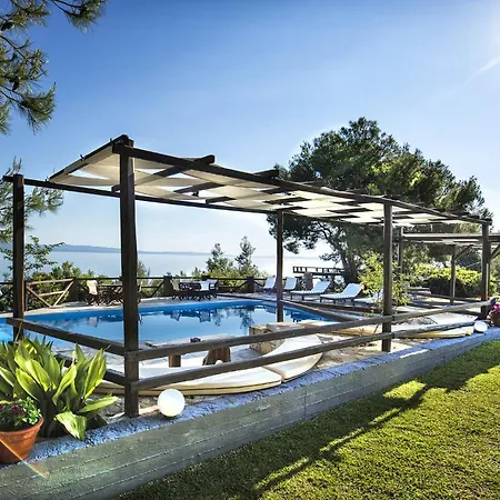 Heos Aparthotel Ormos Panagias