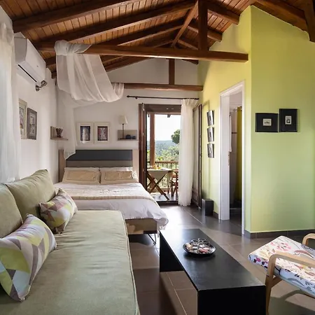 Hotel apartamentowy Heos Ormos Panagias