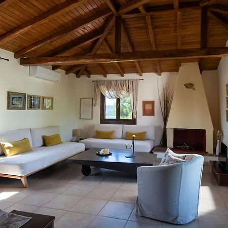 Aparthotel Heos *