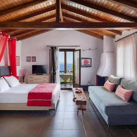 Heos Hotel apartamentowy Ormos Panagias