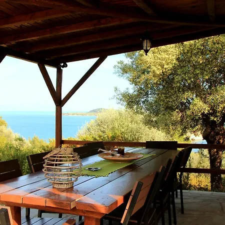 Heos Aparthotel Ormos Panagias