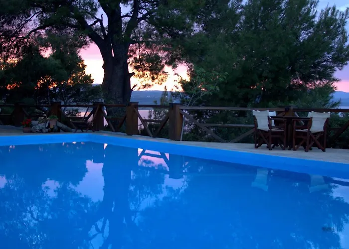 Heos Apartahotel Ormos Panagias